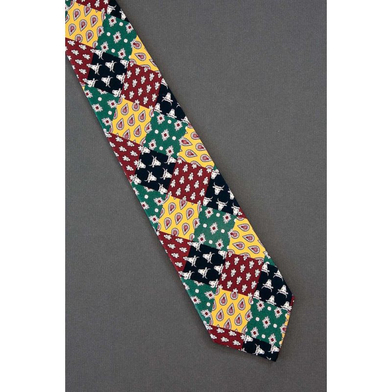 Steer Cattle & Various Patterns - Unique Tie