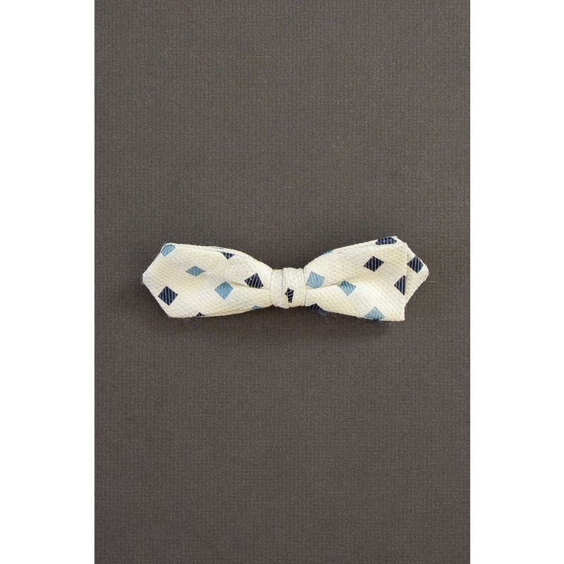 Squares on Ivory - Men's Diamond Point Bow Tie