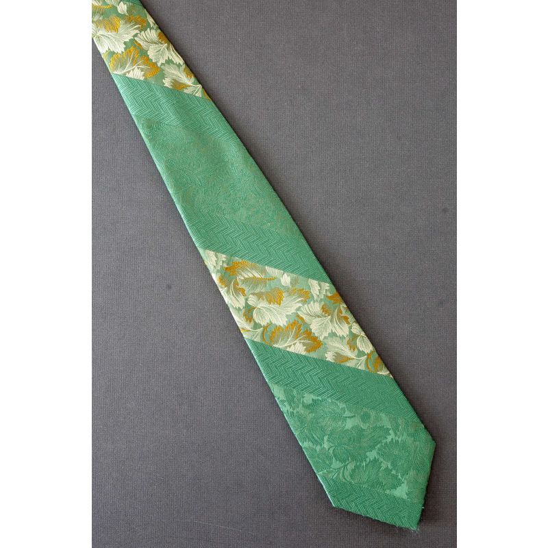 Autumnal Fall Leaves Change Color - Necktie