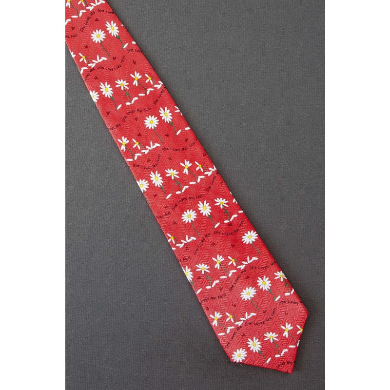 She Love Me, She Loves Me Not - Daisy Necktie