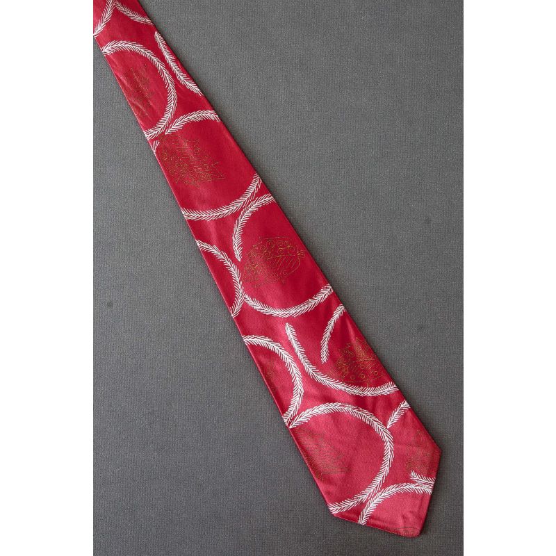 Leaves Surrounded by Fern Fronds - 1940's Tie