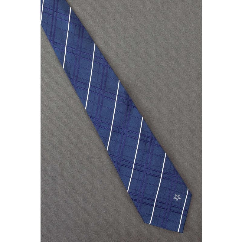 Dallas Cowboys - NFL Football Sports Necktie