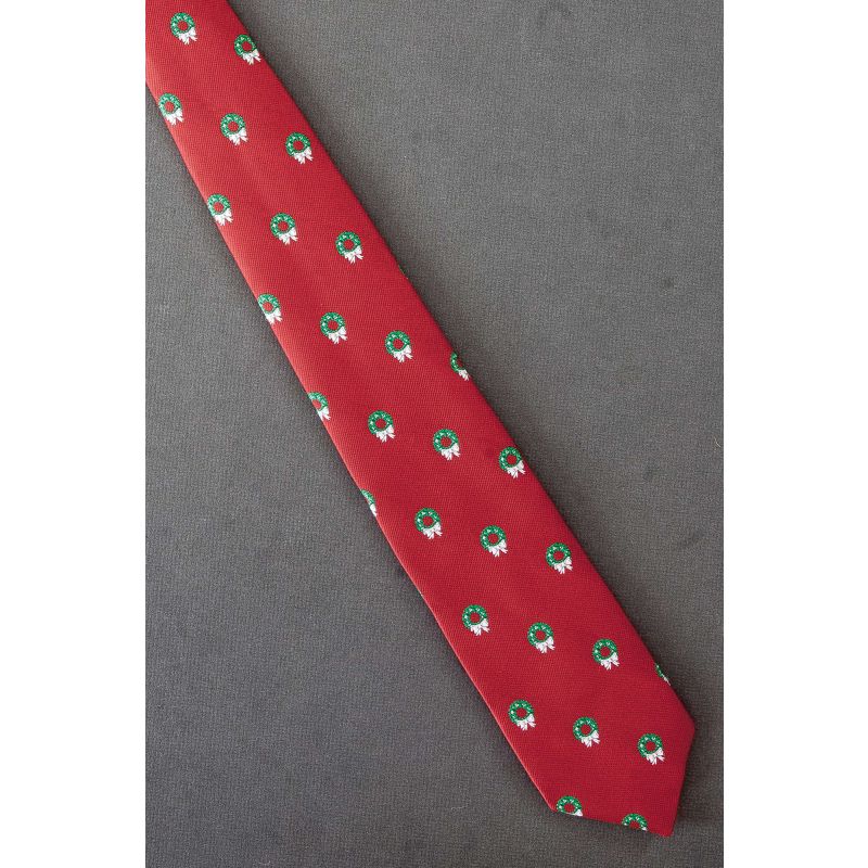 Wreath With White Bow - Red Christmas Necktie