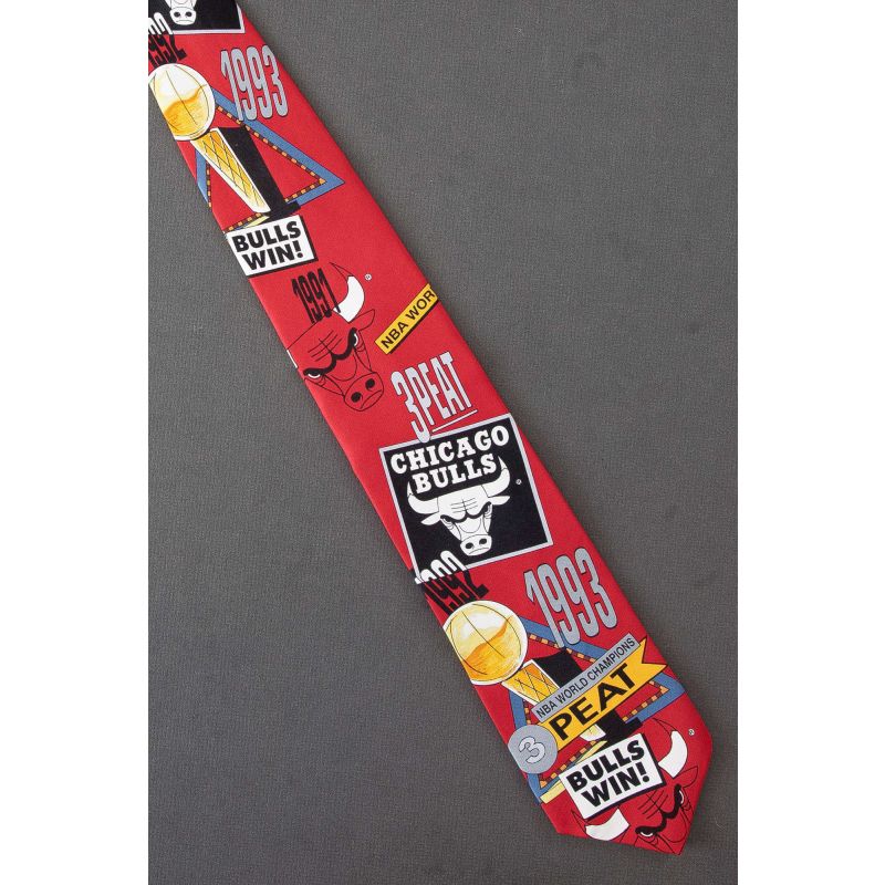 Chicago Bulls 3Peat - NBA World Champions Tie