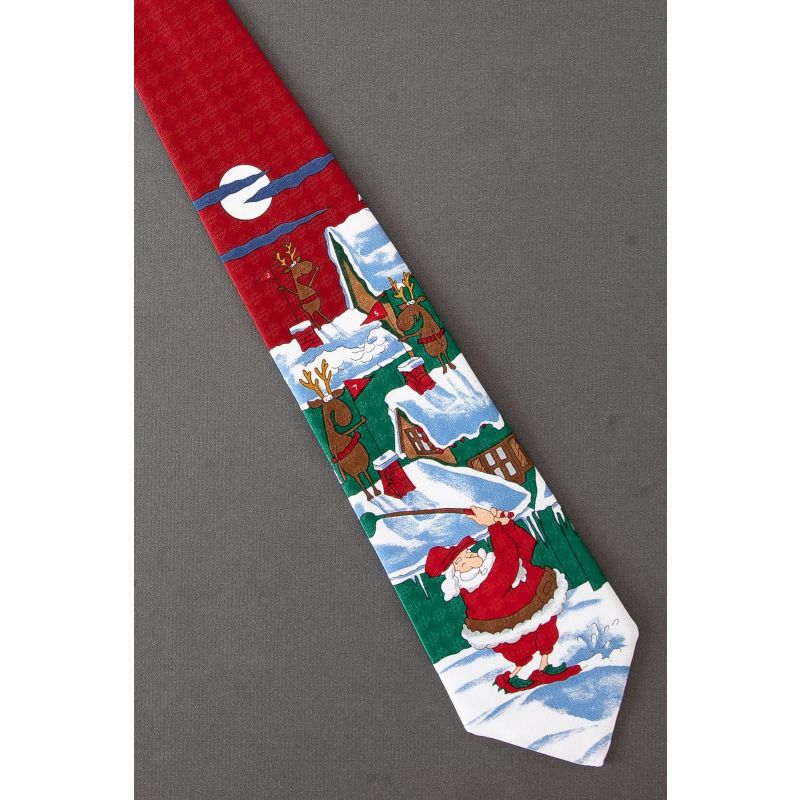 Santa Rooftop Golfs the 2nd, 5th & 7th Hole Tie