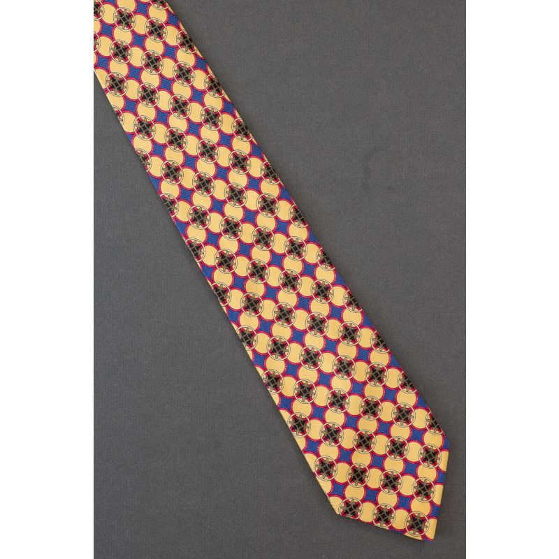 Elaborate Polka Dot --- Silk Richel Neck Tie