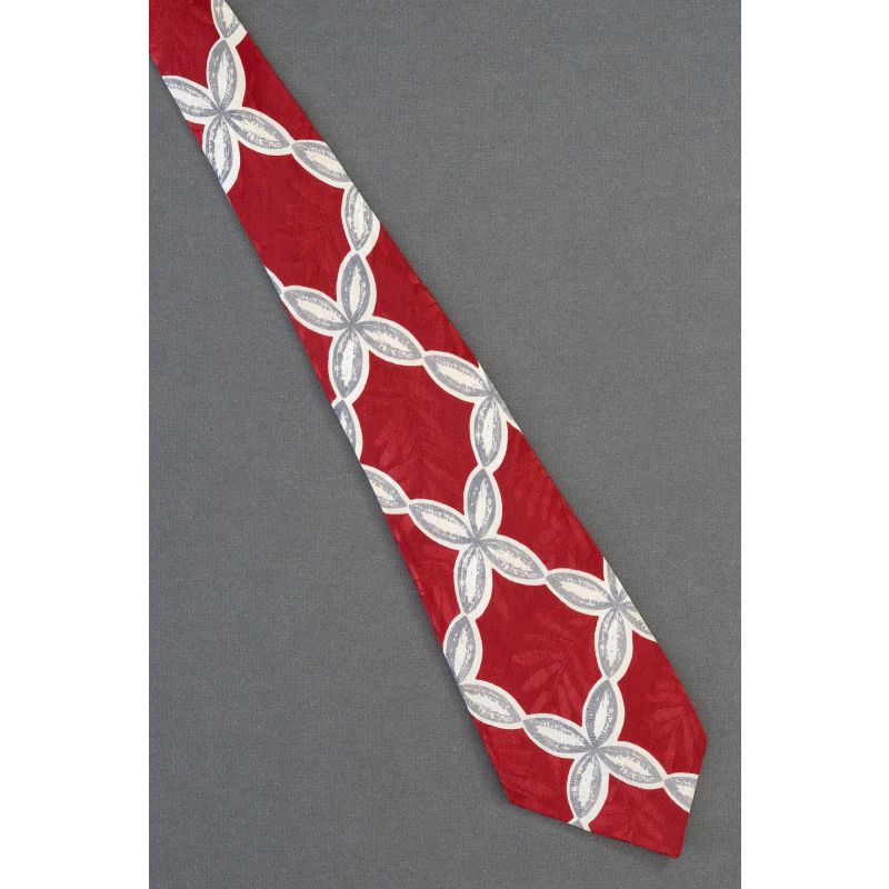 Ovals Create Chain Pattern - 1940's Red Tie