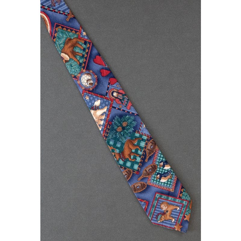 Animals & Eskimo Dressed For Winter Tie