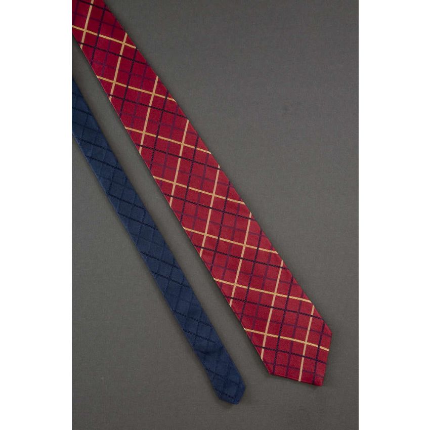 Tommy Hilfiger - Red Plaid Patterned Necktie