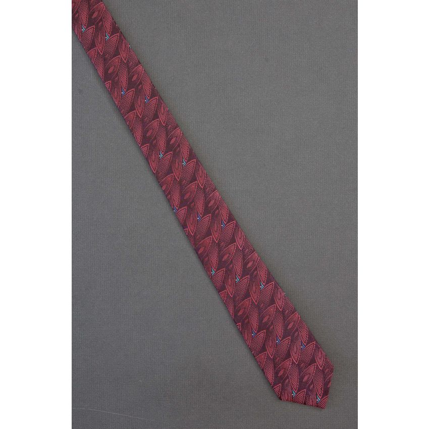 Leaf Shape Overlap - 1980's Narrow Red Tie