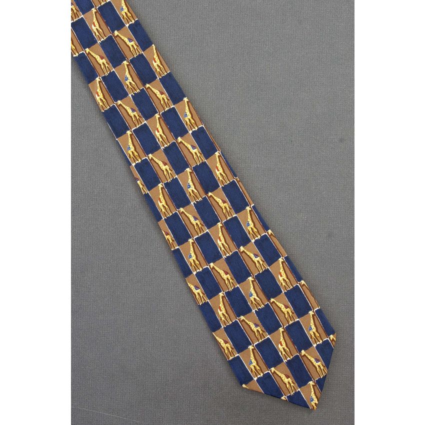 Giraffes With Silks on Back - Silk Necktie