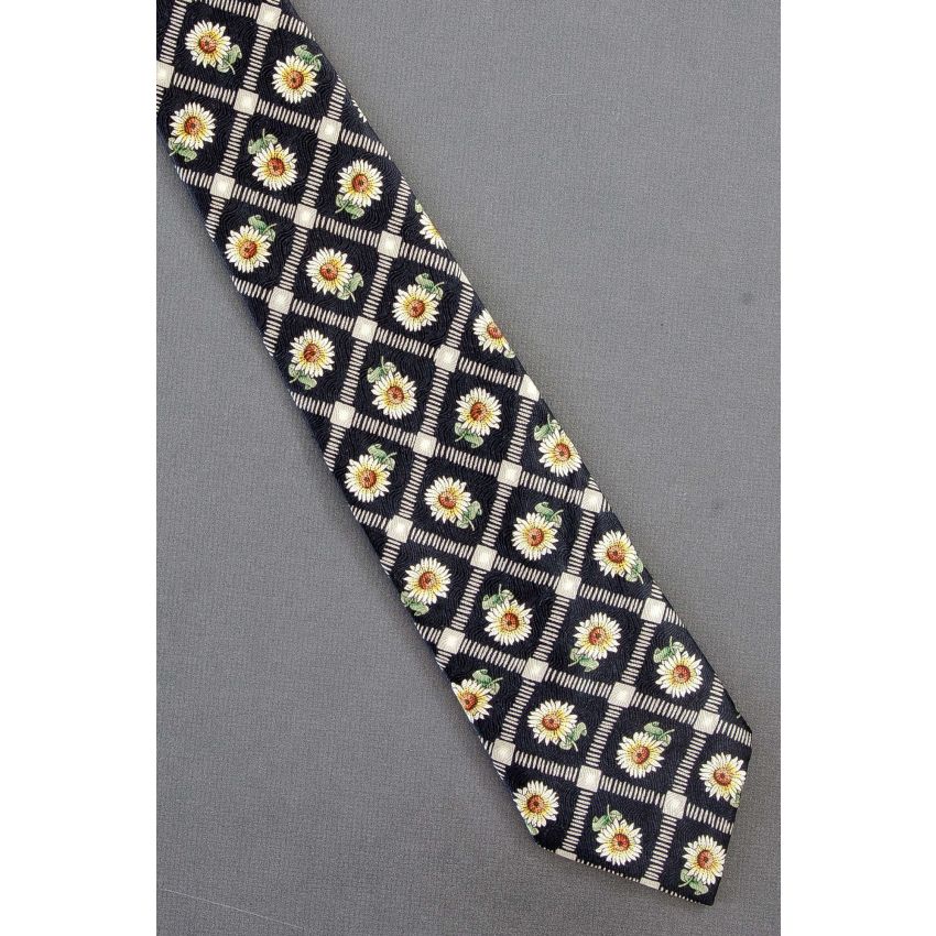 Daisies Inside Diamond Pattern - Black Silk Tie