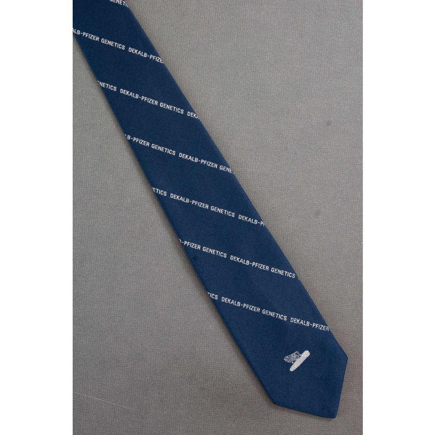 Dekalb-Pfizer Genetics - 1980's Vintage Necktie