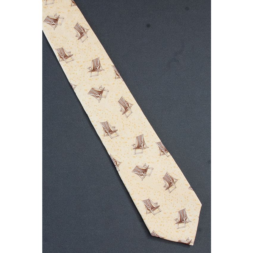 Folding Beach Chairs - Tom James Silk Necktie