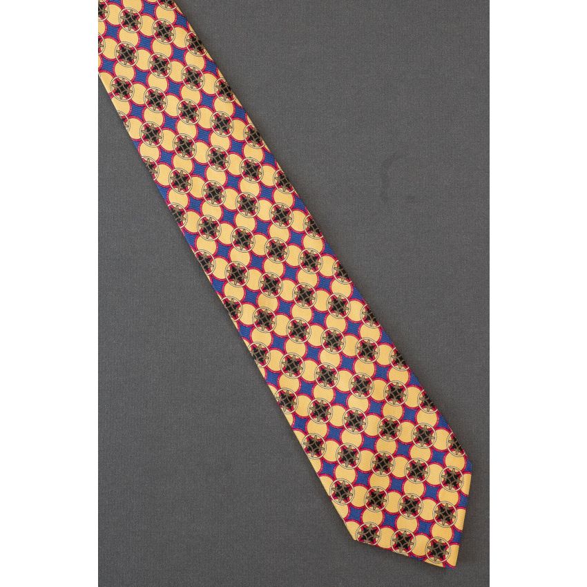 Elaborate Polka Dot --- Silk Richel Neck Tie